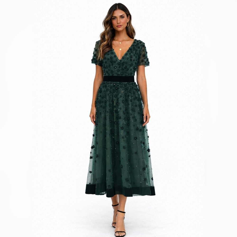 Mac Duggal Embellished Butterfly Sleeves Velvet Hem Midi Dress Size 10